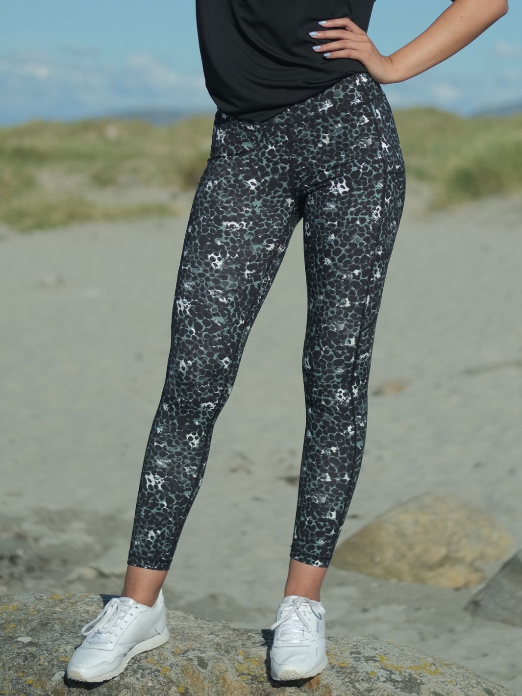 Power Tights Wild Ink