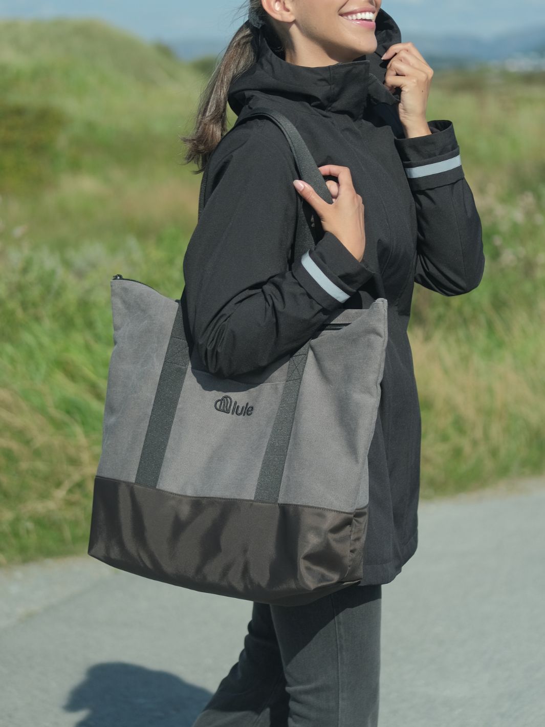 Lule Hybrid Zipped Shopper