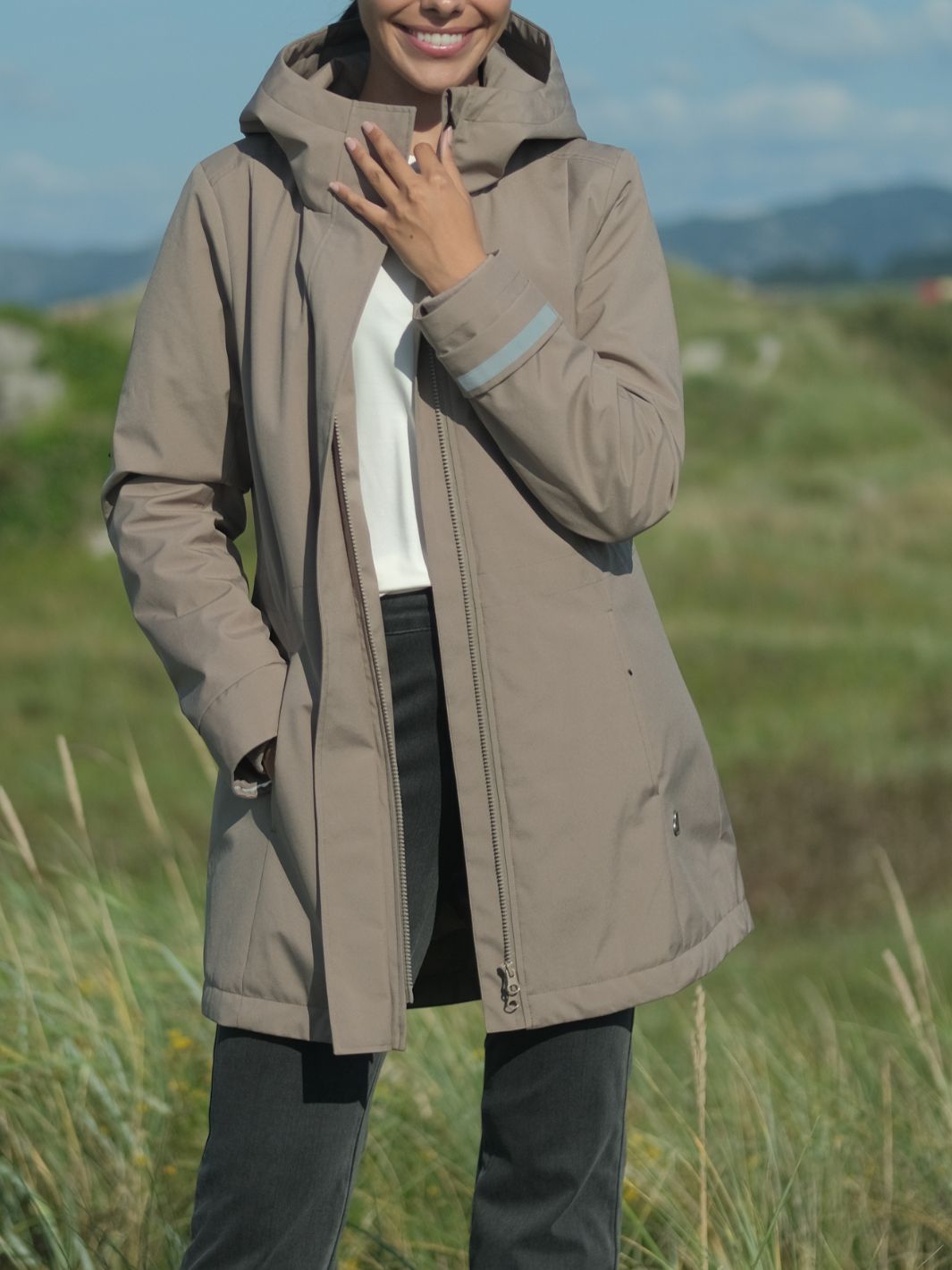 Eir Arctic Jacket Taupe